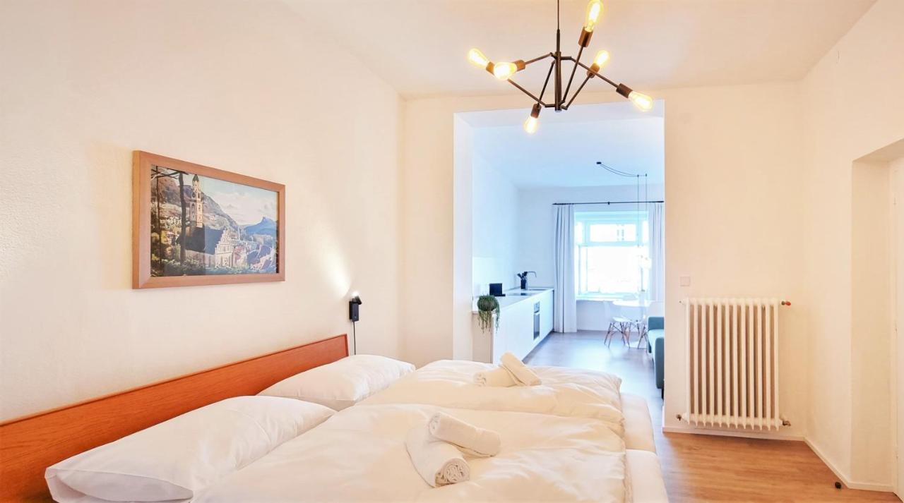 Rosa Apartment With Parking Historic City Center Merano Exterior photo